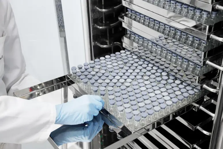 LYOMAC Freeze Dryer for Influenza Vaccine vacuum control and process monitoring system